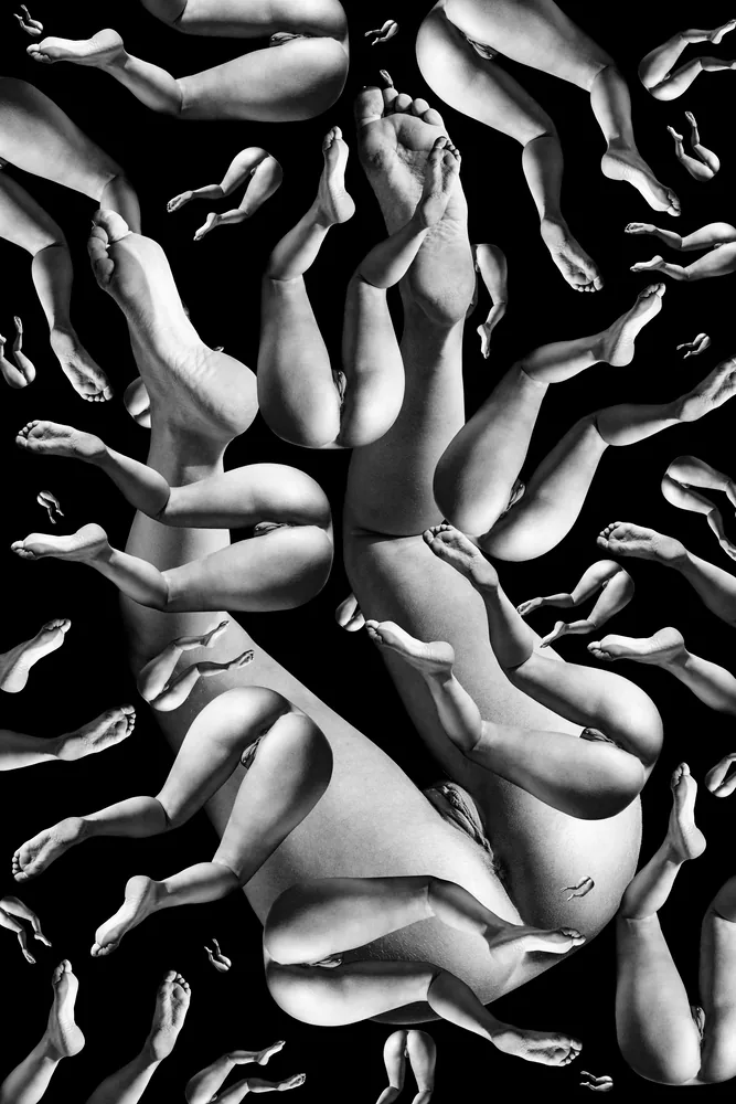 Black Illusions No.26 - Saltus in Vacuo